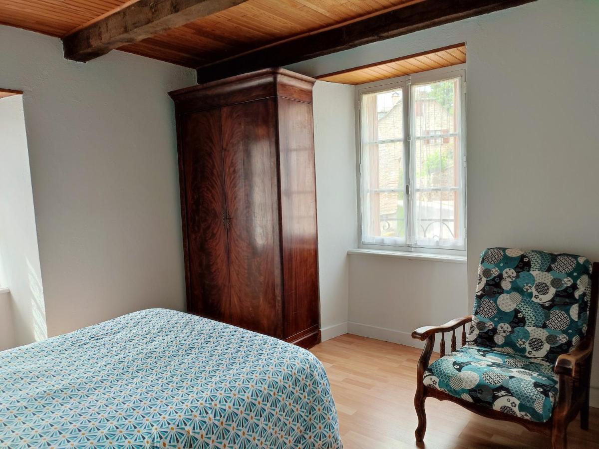 Maison Charmante A Florentin La Capelle Avec Jardin Et Vue Montagne Esterno foto